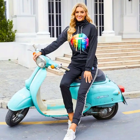 Black, rainbow lip, graphic jogging/Track suit Large - Picture 6 of 6